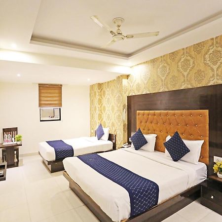 Hotel Iconic Near Delhi Igi International Airport New Delhi Buitenkant foto