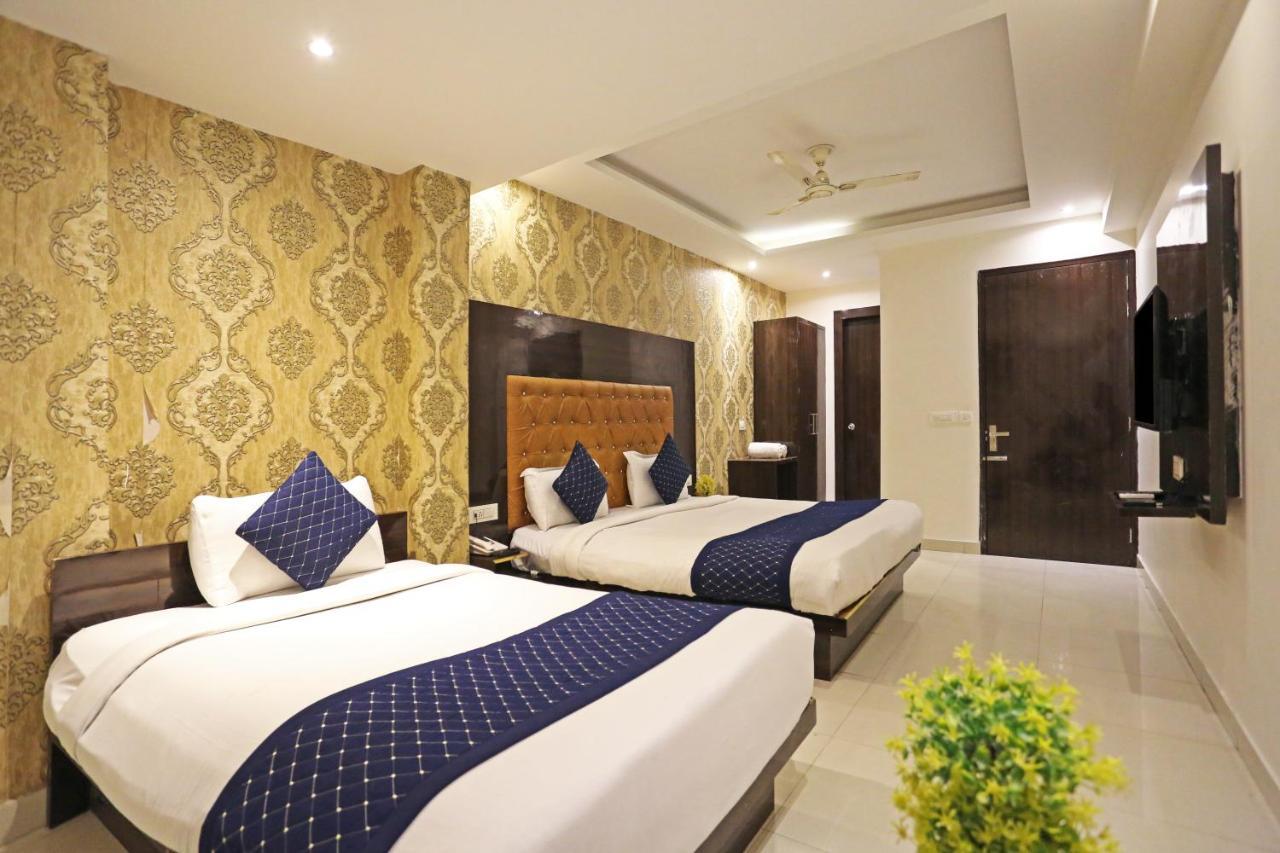 Hotel Iconic Near Delhi Igi International Airport New Delhi Buitenkant foto